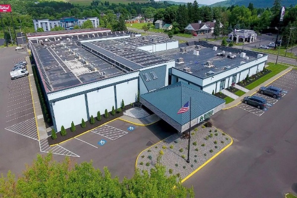 HomeTowne Studios & Conference Center Cortland image 11