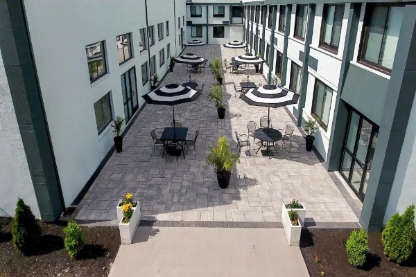 HomeTowne Studios & Conference Center Cortland image 13