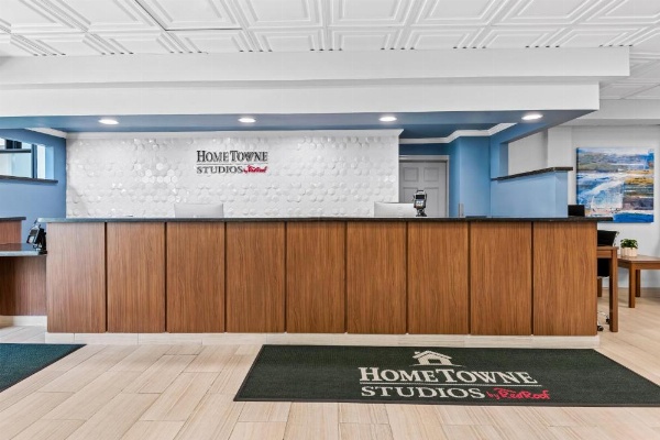 HomeTowne Studios & Conference Center Cortland image 18